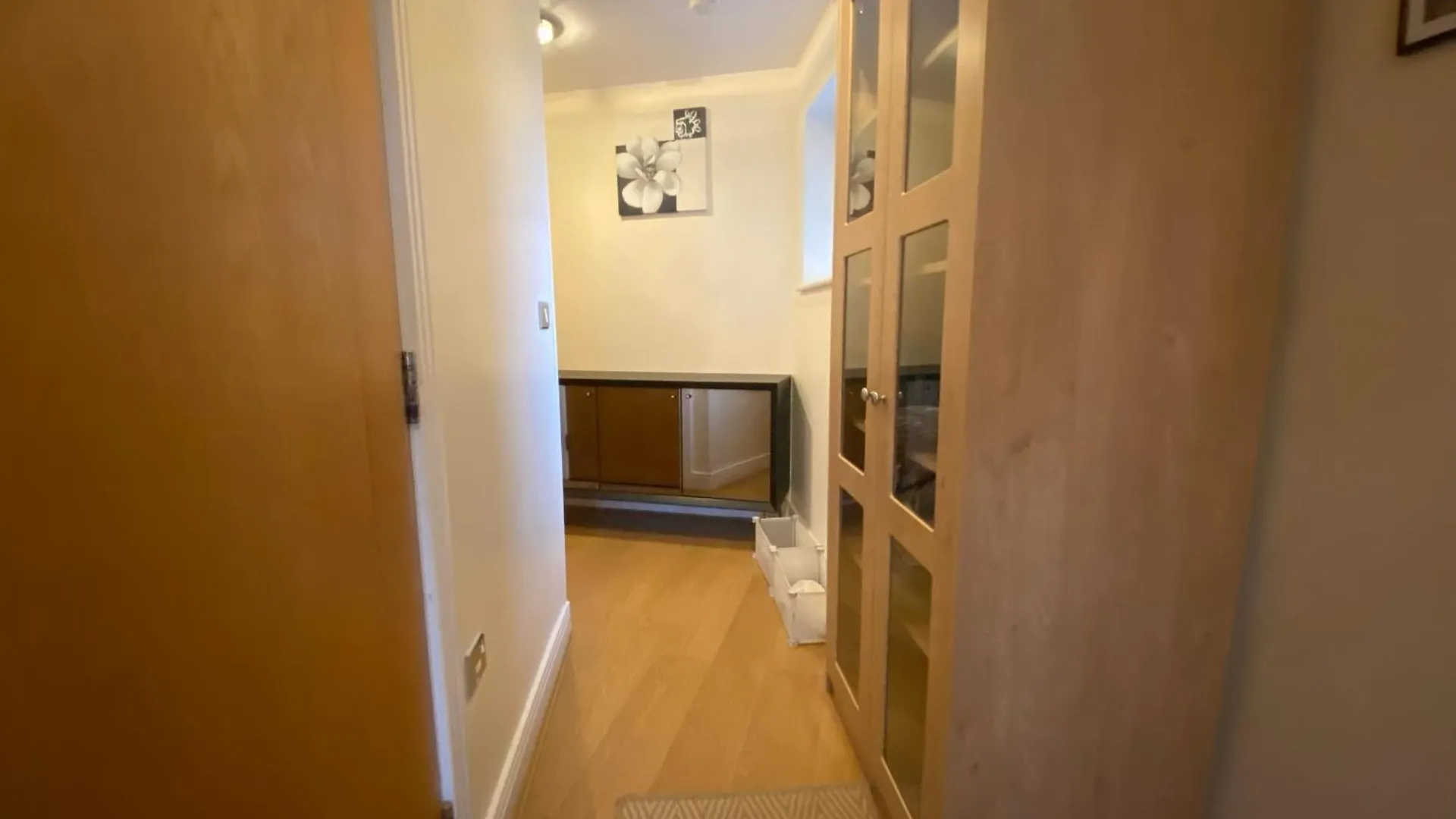 Cosy 2 Bedroom Royal Docks Apartment Londres