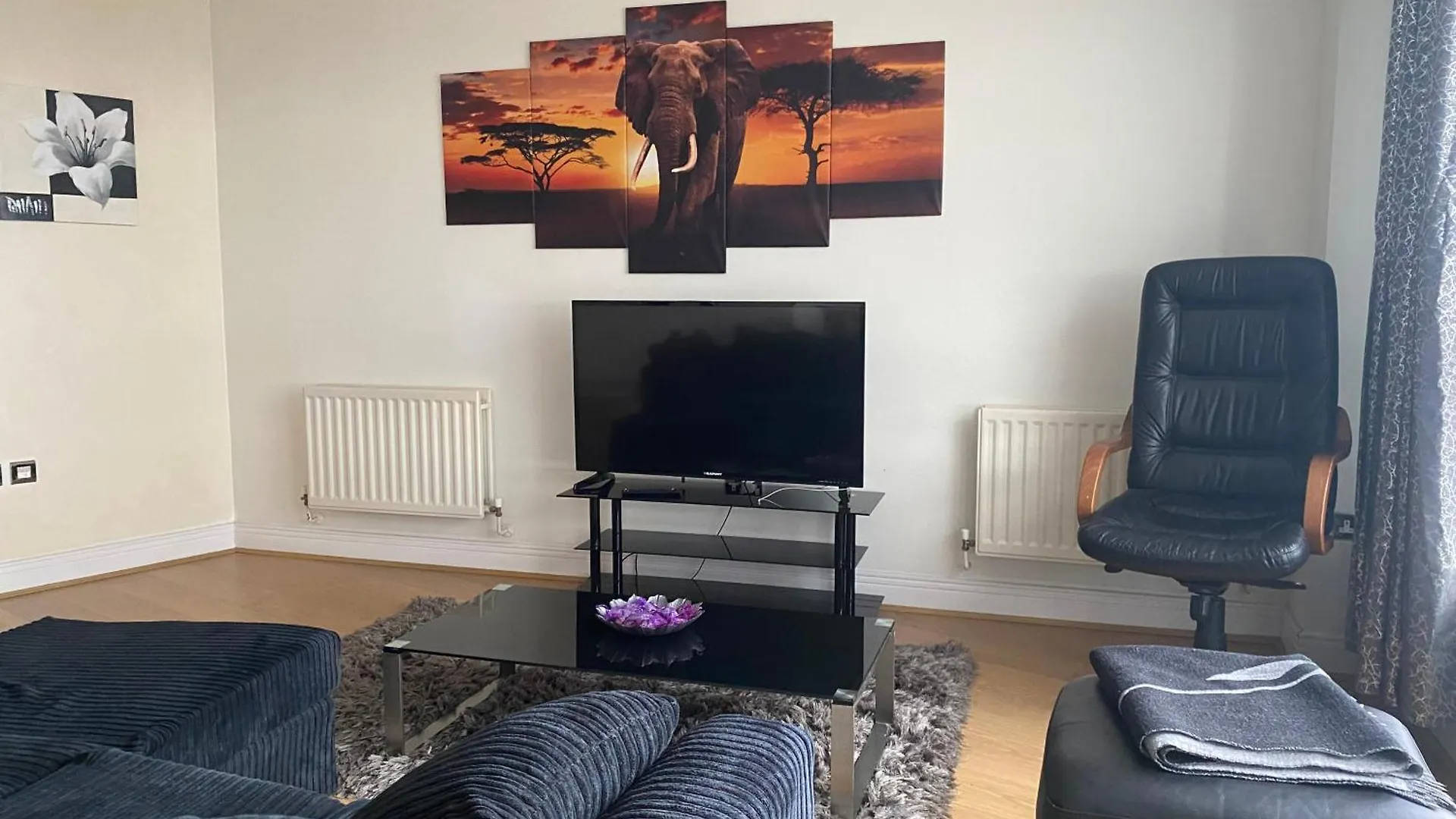 Cosy 2 Bedroom Royal Docks Apartment Londres
